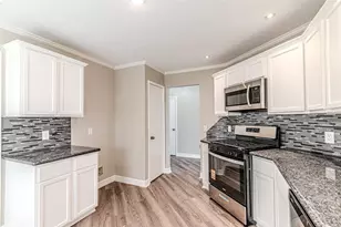 19526 Rocky Bank Dr, Tomball, TX 77375 - Photo 14