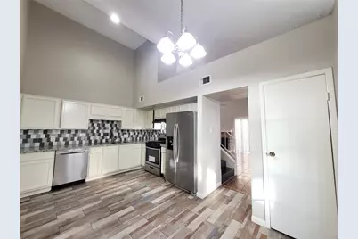 11842 Spring Grove Drive, Houston, TX 77099 - Photo 8