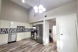 11842 Spring Grove Dr, Houston, TX 77099 - Photo 8