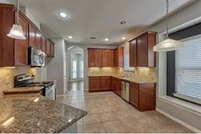 10022 Elkwood Glen Lane, Tomball, TX 77375 - Photo 10