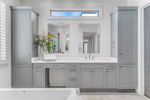 5219 Calle Cordoba Pl, Houston, TX 77007 - Photo 12