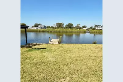 143 Bastrop Bayou Drive, Angleton, TX 77515 - Photo 6