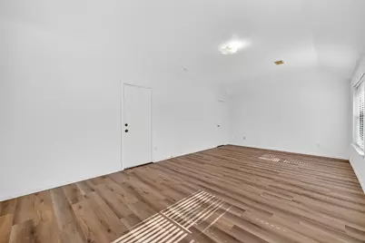 8366 Golf Green Circle, Houston, TX 77036 - Photo 32