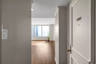 1111 Caroline St, Houston, TX 77010 - Photo 8