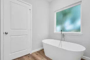2339 Hoskins Dr, Houston, TX 77080 - Photo 24
