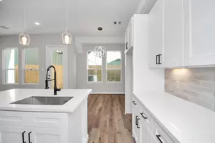 2339 Hoskins Dr, Houston, TX 77080 - Photo 10