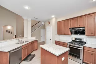11407 Creekwood Hills Ln, Houston, TX 77070 - Photo 10
