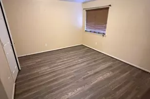 8315 White Pine Ln, Baytown, TX 77523 - Photo 14