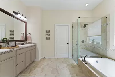 131 Castlegate Lane, Houston, TX 77065 - Photo 24