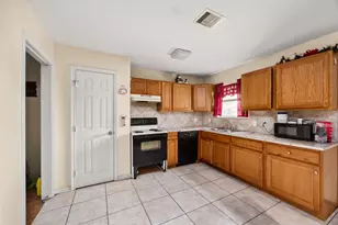 1610 St Barbe St, Hempstead, TX 77445 - Photo 8