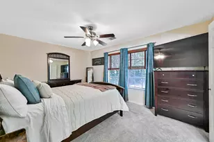 14219 Oak Chase Dr, Houston, TX 77062 - Photo 22