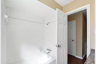 16338 Autumn Wind Drive, Houston, TX 77090 - Photo 30
