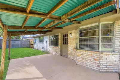 16338 Autumn Wind Drive, Houston, TX 77090 - Photo 34