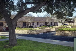 8219 Perrin Beitel Rd, San Antonio, TX 78218 - Photo 10