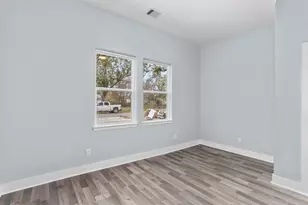 1010 Junell St, Houston, TX 77088 - Photo 4