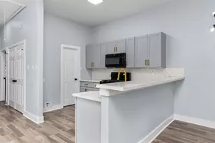 1010 Junell St, Houston, TX 77088 - Photo 10