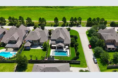 51 Springtime Creek Drive, The Woodlands, TX 77354 - Photo 38