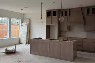 16041 Hayes Pk Dr, Houston, TX 77079 - Photo 6