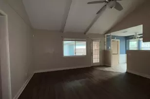 1902 Shadow Rock Dr, Houston, TX 77339 - Photo 8