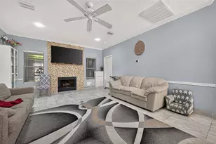 11930 Matagorda Ln, Sugar Land, TX 77498 - Photo 8