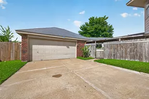 11930 Matagorda Ln, Sugar Land, TX 77498 - Photo 36