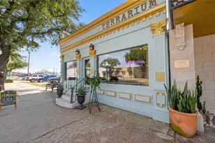 214 Texas St, Tomball, TX 77375 - Photo 38