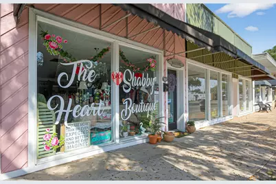 214 Texas Street, Tomball, TX 77375 - Photo 36