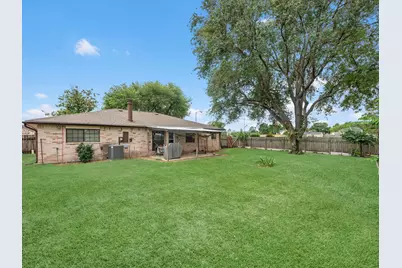 7654 Westbank Avenue, Houston, TX 77064 - Photo 20