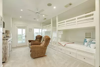 13631 Windlass Circle, Galveston, TX 77554 - Photo 24