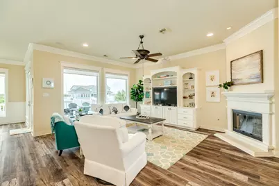 13631 Windlass Circle, Galveston, TX 77554 - Photo 6