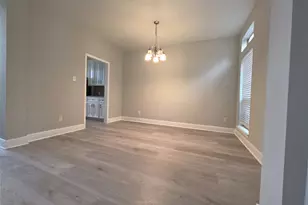 2813 Arbor Brook Ln, Pearland, TX 77584 - Photo 4
