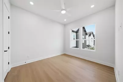 9419 C Montridge Lane, Houston, TX 77080 - Photo 16