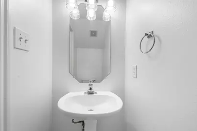 211 Blushwood Place, The Woodlands, TX 77382 - Photo 10