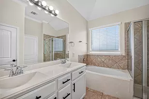 15631 Granite Mountain Trail, Houston, TX 77049 - Photo 20