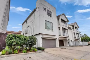 6108 Potomac Enclave Dr, Houston, TX 77057 - Photo 2