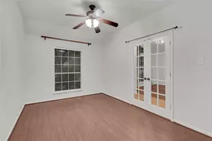 11511 Timberly Park Ln, Cypress, TX 77433 - Photo 10