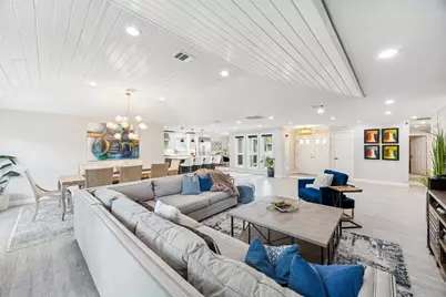 10206 Burgoyne Road, Houston, TX 77042 - Photo 10