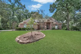 8918 Summerdale Ln, Conroe, TX 77302 - Photo 1