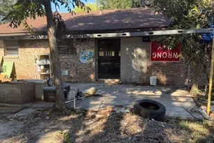 1901 Chilton Dr, Baytown, TX 77520 - Photo 6