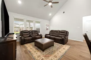 21131 Lady Of The Lk Ln, Cypress, TX 77433 - Photo 14