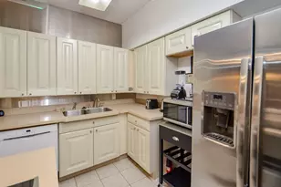 10811 Richmond Ave, Houston, TX 77042 - Photo 6