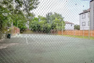 10811 Richmond Ave, Houston, TX 77042 - Photo 26