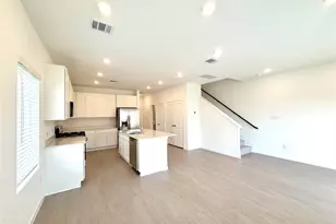 2119 Salinas Dr, Rosharon, TX 77583 - Photo 6