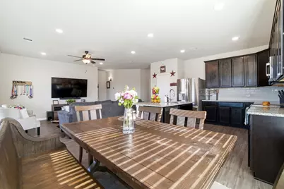 1318 Kingsgate Drive, Bryan, TX 77807 - Photo 10