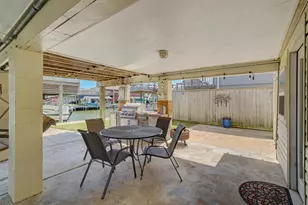137 Tarpon St, Bayou Vista, TX 77563 - Photo 34