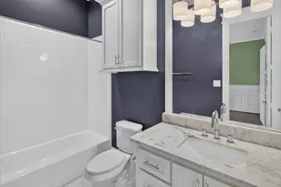 835 E 27th St, Houston, TX 77009 - Photo 32