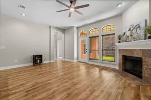 976 Northampton Dr, Conroe, TX 77303 - Photo 12