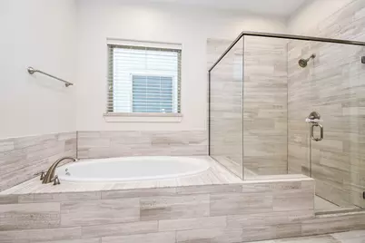 709 Delano Street, Houston, TX 77003 - Photo 28