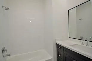 204 Burr St, Houston, TX 77011 - Photo 18