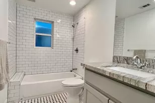 212 Milwaukee St, Houston, TX 77009 - Photo 6